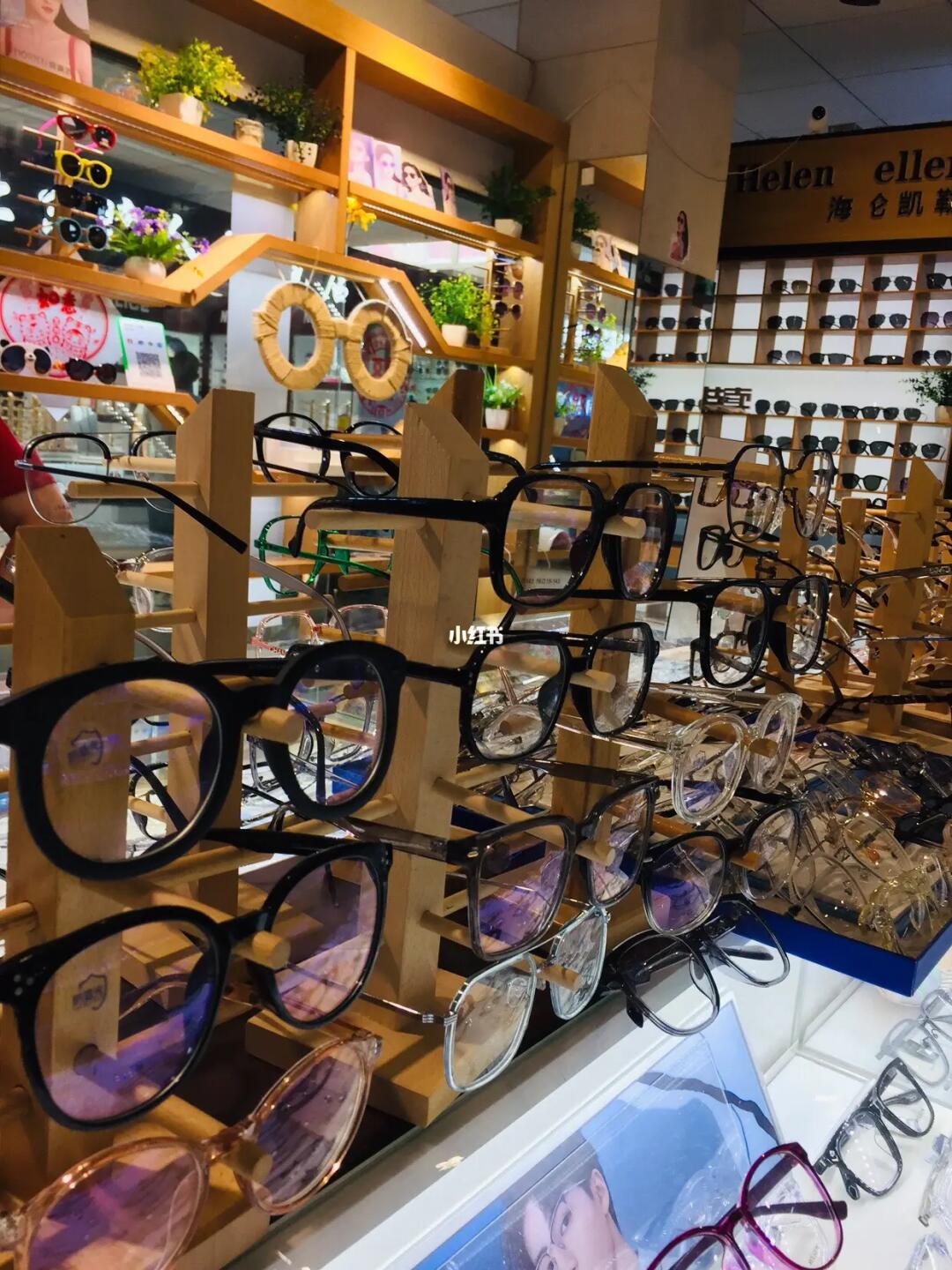 潘家園眼鏡城不知道去哪家就來這家! 京立明眼鏡店 北京潘.